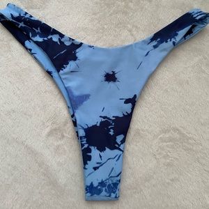 NEVER WORN sunny bunny swim bottoms